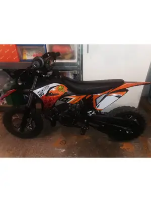 Moto 50 cc pour enfants  - Miniature 2