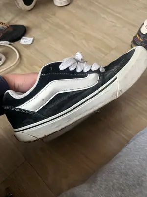 Vans taille 44 - Bon état - Miniature 2