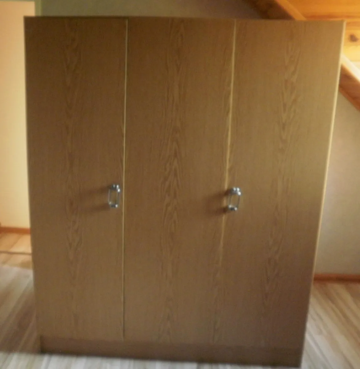 Armoire 3 portes - Photo 1