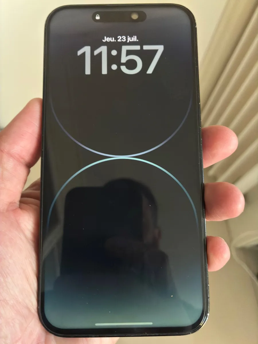 iPhone 14 Pro Max - Photo 1