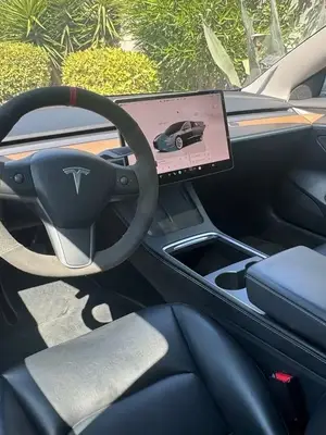 Tesla Model 3 Grande Autonomie AWD 2022 - Excellent état - Miniature 5