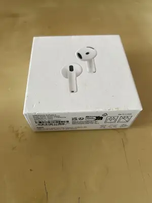 AirPods Apple
