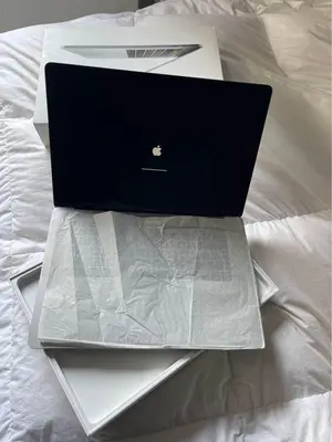 MacBook Pro 13"  2017 - i5 - 8 GB Ram - 256 SSD - Miniature 3