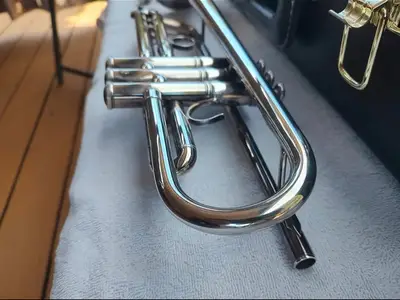Trompette Yamaha YTR-8335 Xeno Sib – Neuf – Modèle professionnel - Miniature 3