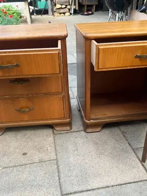 2 tables basses anciennes en bois avec rangements - Miniature 4