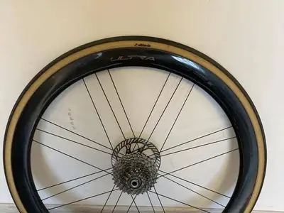 Roues Campagnolo Bora Ultra WTO 45 mm carbone