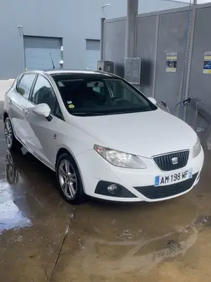 Seat Ibiza 2014 Diesel 1.7 - 200 000 km