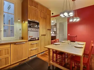 Appartement de 60 m² est très lumineux et spacieux - Miniature 1
