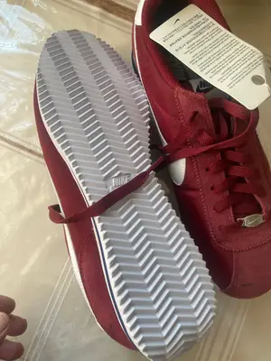 Nike Cortez neuves taille 44.5 - Miniature 4