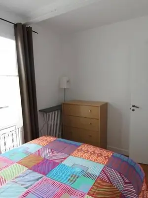 Appartement meublé 3 pièces avec cave et balcon - Miniature 3