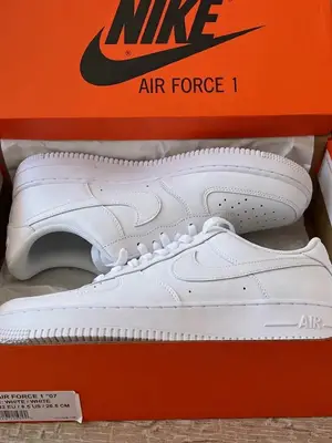 Nike Air Force 1 Low Blanche - NEUVE - Pointure 42 - Boîte d'origine
