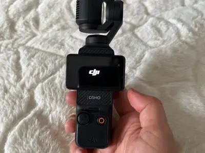 DJI Osmo Pocket 3 Combo - Miniature 2