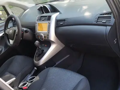 Toyota Corolla boîte automatique  - Miniature 5