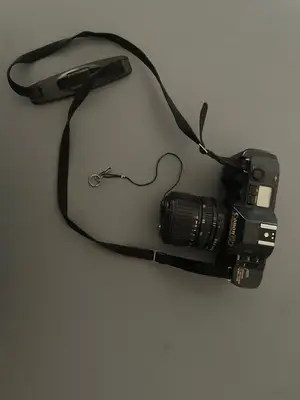 Canon T70 + objectif FD 35-70mm f/3.5-4.5 + cache