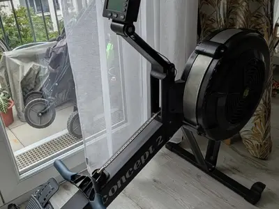 Rameur Concept2 Modèle D PM5 - Très bon état