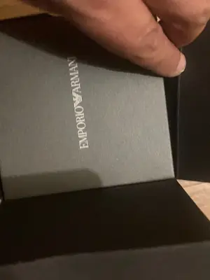 Montre Armani originale neuve avec boîte - Miniature 2