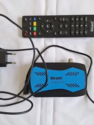 Modem TV occasion Avec télécommande occasion 