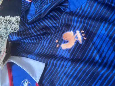 Maillot de France neuf taille L bleu - Miniature 5