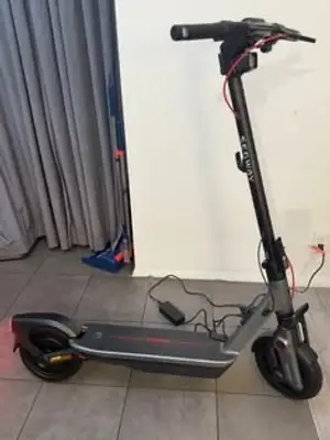 Scooter électrique - Miniature 3