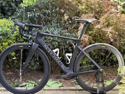 Vélo de route neuf Dura Ace Di2, roues carbone, 6,9 kg - Miniature 1