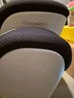 Siège auto Mercedes-Benz – État impeccable - Miniature 2