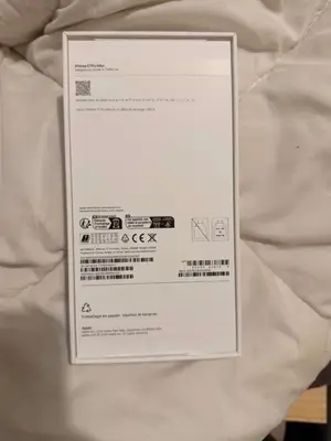 iPhone 17 pro Max blanche  - Miniature 2