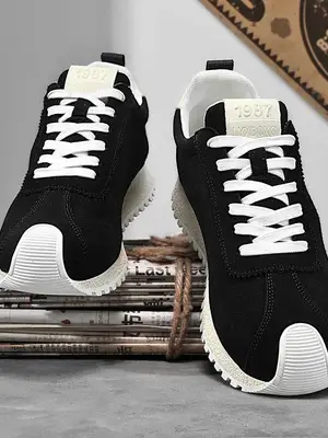 2 paires de baskets décontractées pointues marron et noir