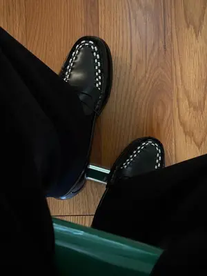Mocassins cuir noir brillant - Surpiqûre contrastée