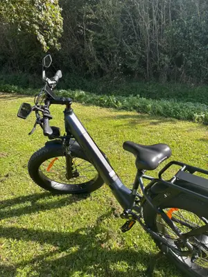 Vélo électrique ENGWE E26 ST fat bike en excellent état - Miniature 2