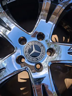 Lot de 4 jantes Lexani chrome pour Mercedes-Benz, sans pneus - Miniature 4