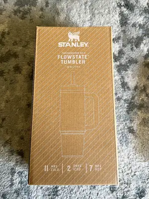 Gourde Stanley Quencher H2.0 FlowState 40 oz bleu marine neuve - Miniature 3