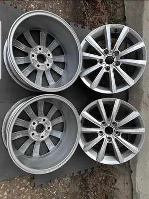 Lot de 4 jantes Volkswagen 16 pouces entraxe 5x112 - Miniature 2
