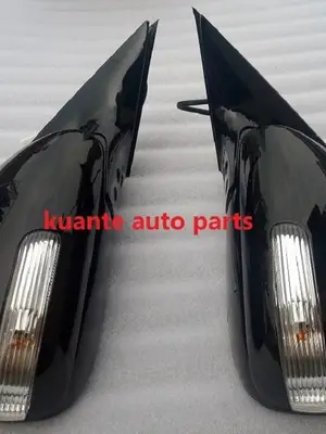 Paire de rétroviseurs pour Toyota Camry 2010 en bon état