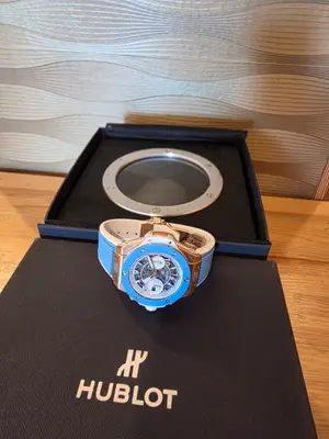 Montre Hublot Argentino Fútbol 2024, réf. 441.OE.2080.RX.AFA24, 42 mm
