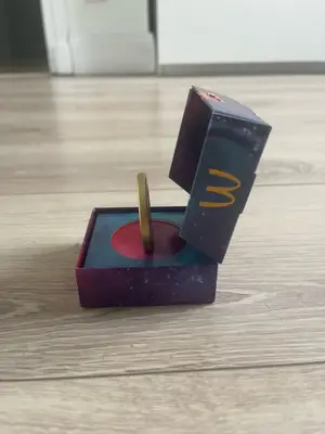 Pièce collector McDonald’s Mario Galaxy - Miniature 2