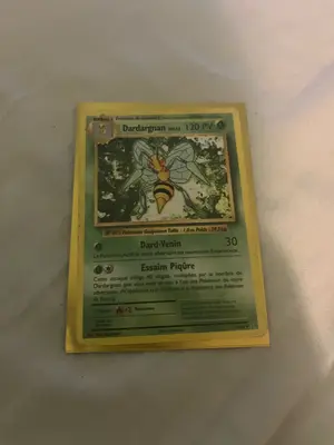 Carte Pokémon Dardargnan à remettre en main propre - Miniature 3