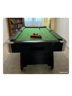 Billard complet en parfait état - Miniature 2