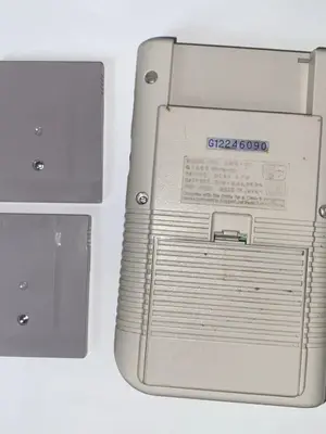 Game Boy avec jeu inclus - Miniature 2