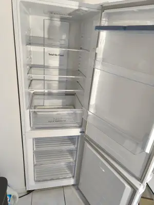Frigo avec tiroirs congélateur - Miniature 3