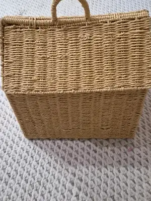 Jolie boîte de rangement en forme de maison - Miniature 2