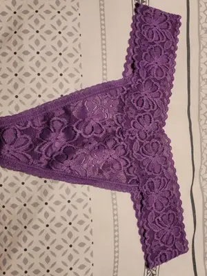 String violet taille 38