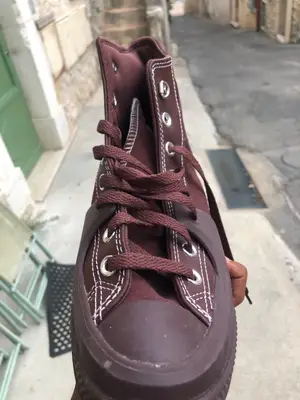 Baskets montantes Converse All Star marron bordeaux en très bon état, pointure 42 - Miniature 4