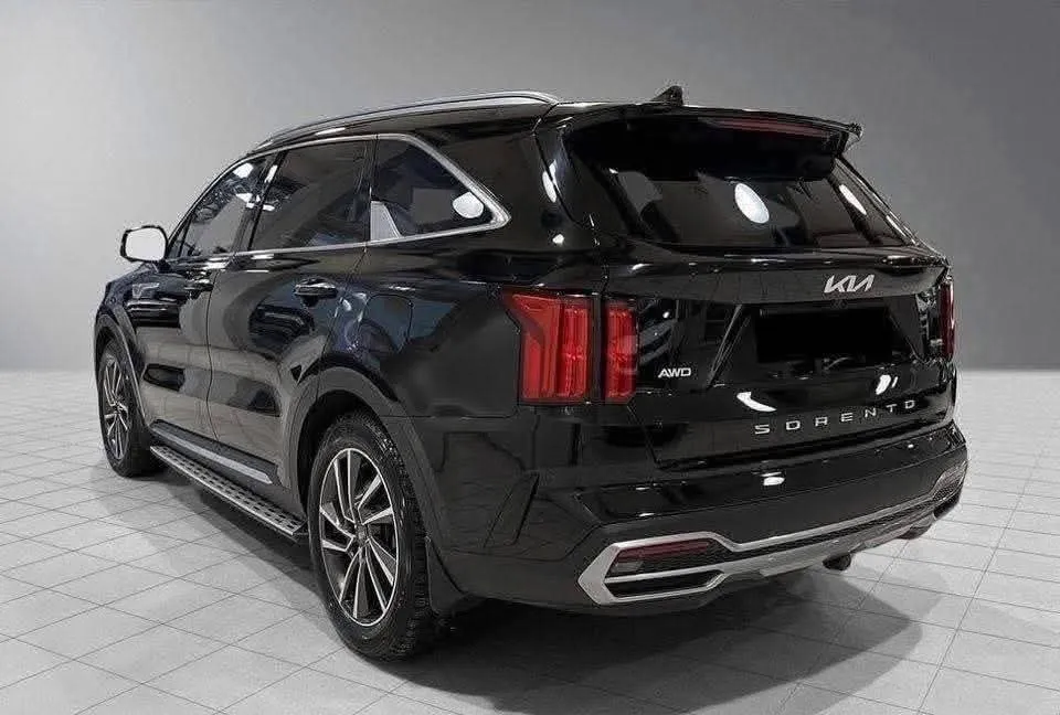 Kia Sorento 1.6 T-GDi PHEV noir - Photo 1