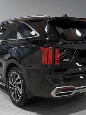 Kia Sorento 1.6 T-GDi PHEV noir