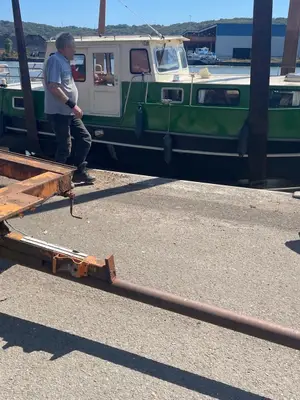 Bateau Vedette hollandaise 9,36 m, bimoteur Mercedes diesel - Miniature 2