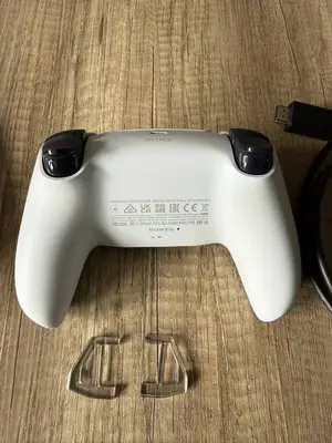 PlayStation 5 Pro - Miniature 4