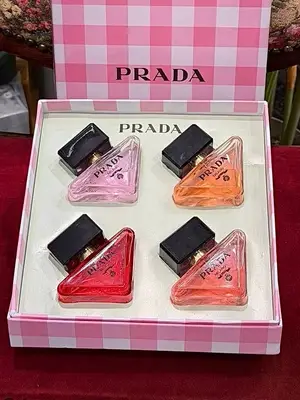 Coffret 3 parfums 50ml femmes et hommes - Miniature 2