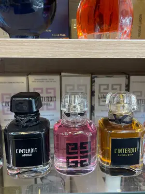 Vente détail et en gros parfums homme et femmes - Miniature 2