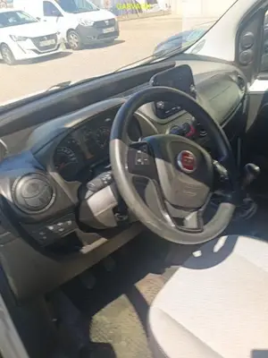Fiat Fiorino 1.3 MJT 2022 - 55k km, parfait pour travail - Miniature 3