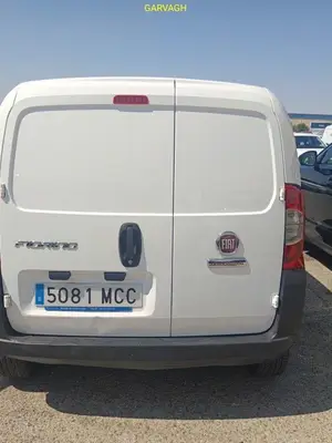 Fiat Fiorino 1.3 MJT 2022 - 55k km, parfait pour travail - Miniature 2